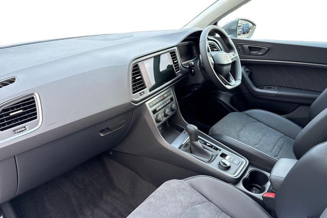CUPRA Ateca Photo 2
