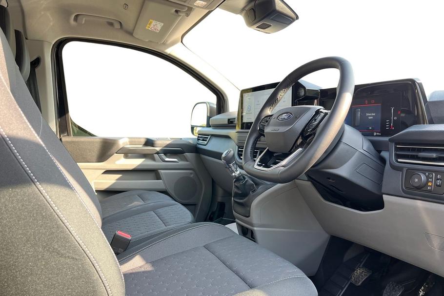 Used Ford TRANSIT CUSTOM CUSTOMPHEV01 14