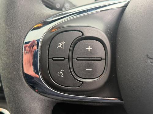 Fiat 500 Photo a5ddb2bd-7c95-4ed1-833c-dca8bced75e2.jpeg