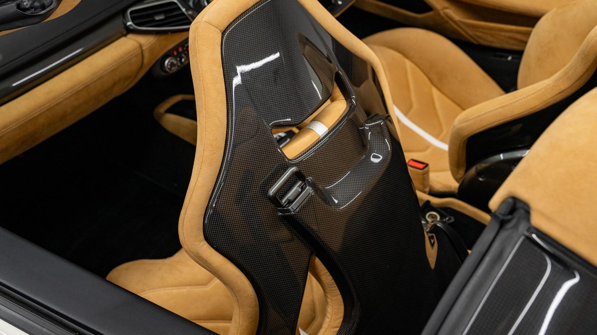 Ferrari 458 Photo a5ec8019-12ed-42fb-ac92-05152a775bf6.jpg