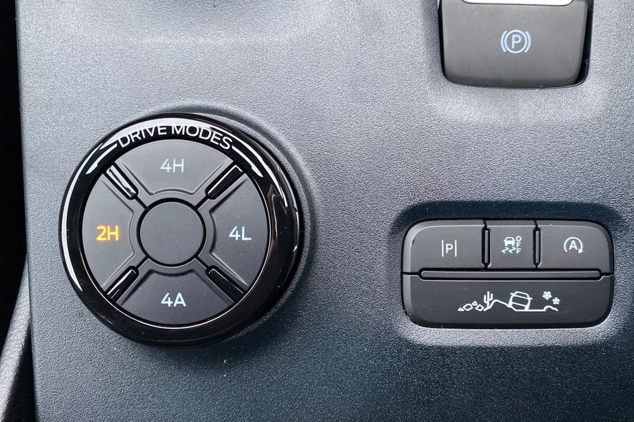 Ford RANGER Photo a5f68ea3-7130-442f-8970-94fe2756fe1e.jpg