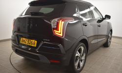 SsangYong TIVOLI Photo 3