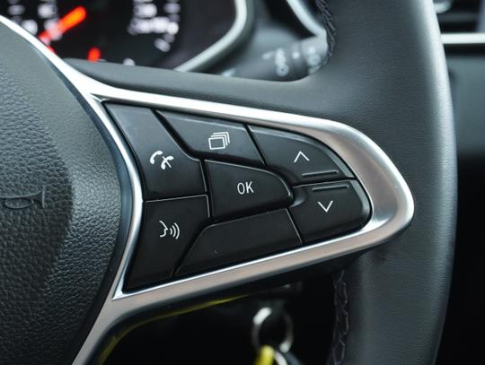 Renault Clio Photo a6215d77-5d22-4348-8d4c-55d3d1defee3.jpg