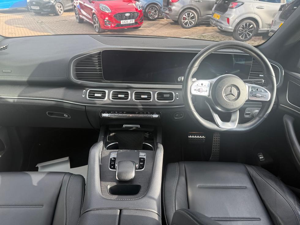 Mercedes-Benz GLE Photo a645bd19-2ad7-40be-8cc3-7d1e4b03632e.jpeg