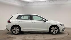 VOLKSWAGEN Golf Photo 4