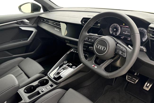 AUDI  A3 Photo 6