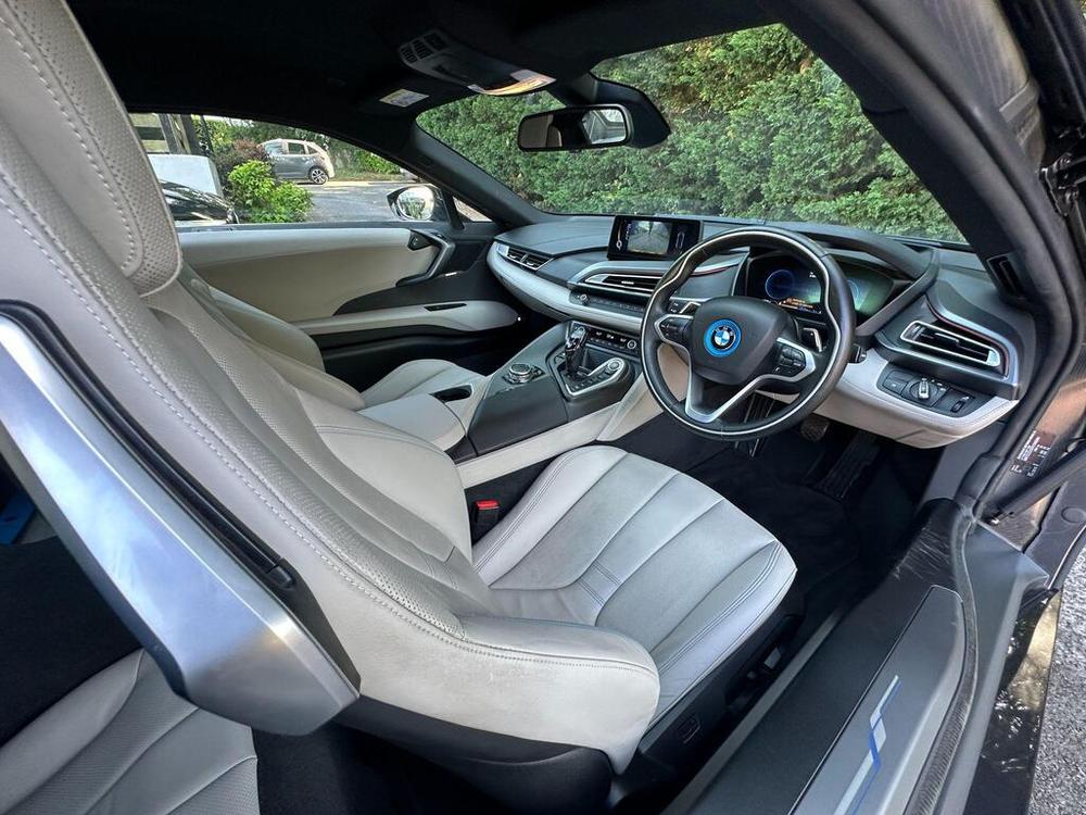 Used BMW i8 LF16LPA 18