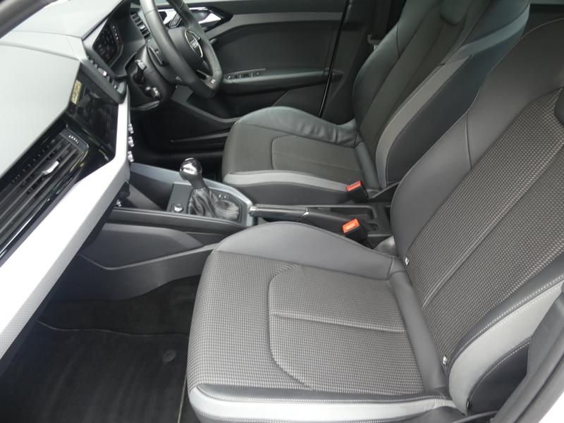 Audi A1 Photo a6bc014b-a5ab-48a1-9c0a-7bf61f7bbf2b.jpg