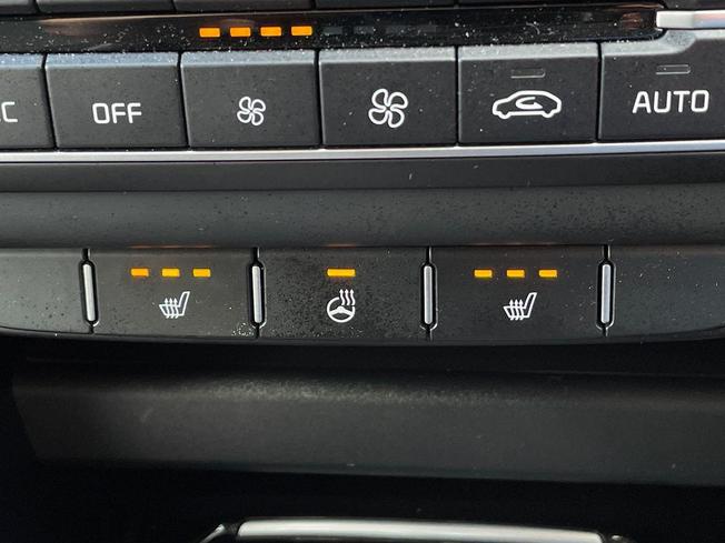 KIA Ceed Photo 47
