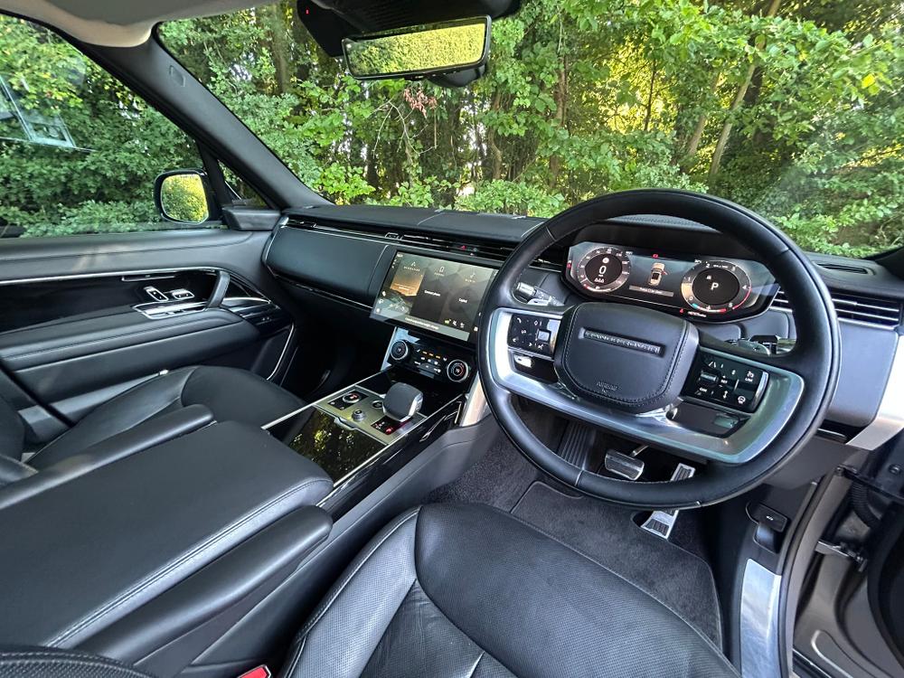 Used Land Rover Range Rover M8KNU 25