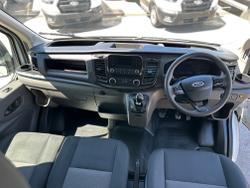 Ford Transit Photo 12