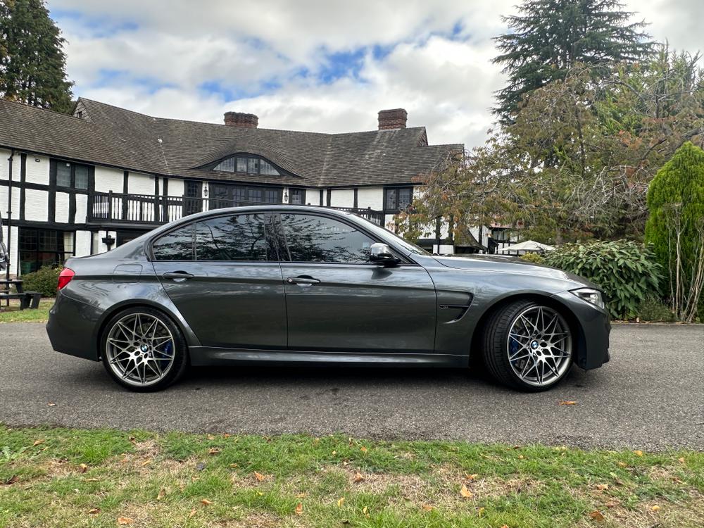Used BMW M3 LR18OLO 26