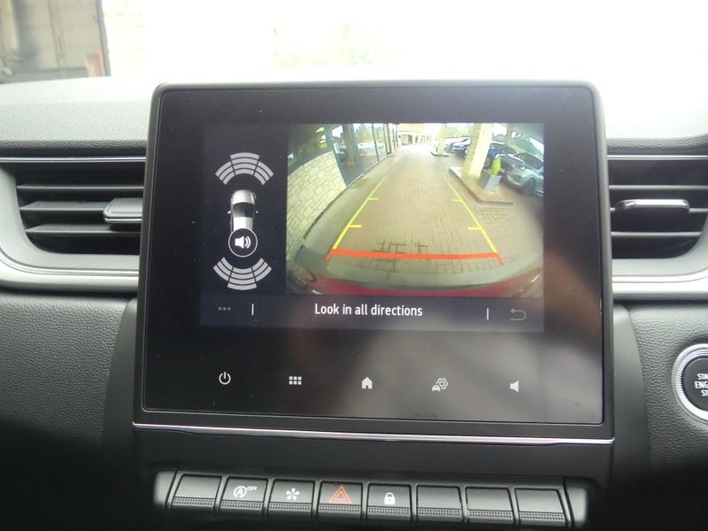 Renault Captur Photo a745c69d-cf18-42fc-8f78-41dbdb47ab36.jpg