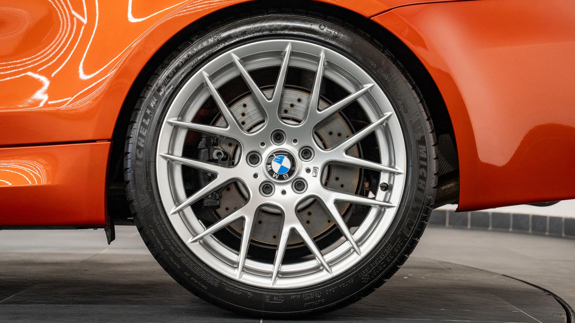 BMW 1M Photo a75e1e83-544a-42c2-8d48-c9b59f4baef7.jpg