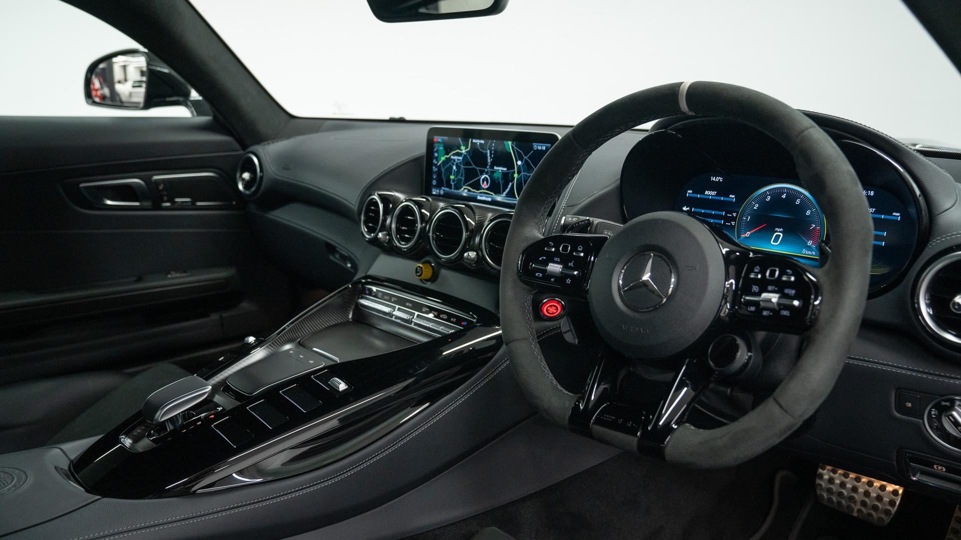 Mercedes-Benz AMG GT Photo a77ae88b-79d3-48dc-a2ca-4dad7038278f.jpg