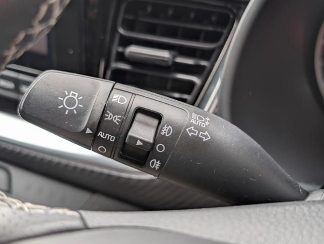 Kia Stonic Photo a79923e3-2a35-45ee-9d8c-6f92ba8ad7c2.jpg