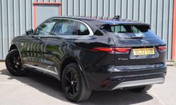 Jaguar F-PACE Photo 38