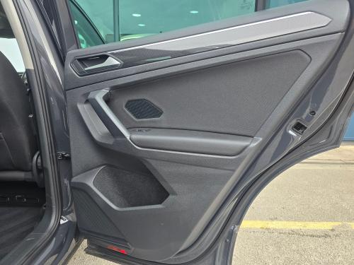 Volkswagen Tiguan Photo a7bd5f68-b935-47ef-9f7d-e564ebd930c1.jpg