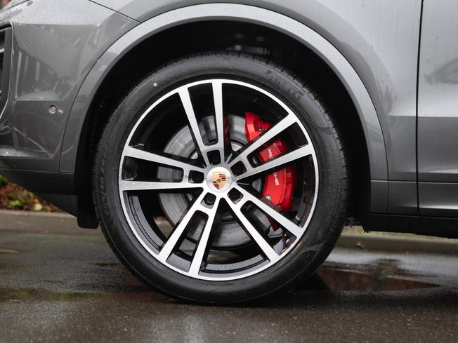 PORSCHE Cayenne Photo 4