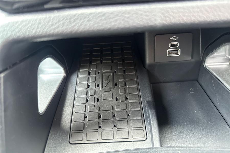 Ford RANGER Photo a7d5ee16-5bb4-4fae-a73e-80ce19241268.jpg