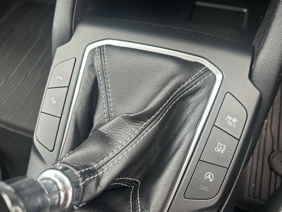 Ford Focus Photo a7d9d23a-e05b-4598-befa-26274f411280.jpeg