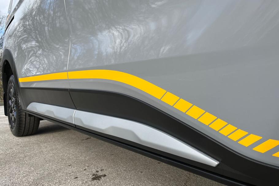 Used Ford TRANSIT CUSTOM 12/N042360 18