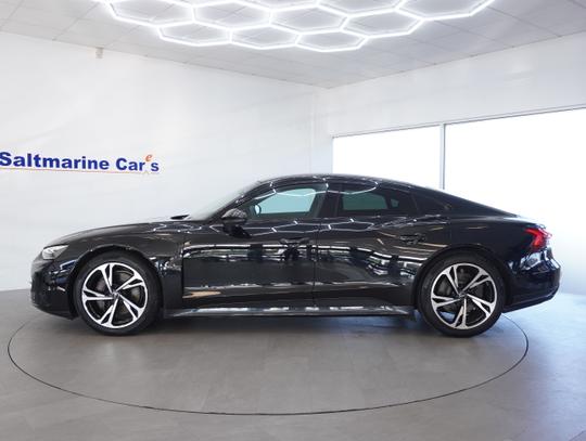 Audi e-tron GT Photo a7f521ad-0e18-4ea4-a9a9-6c470600e432.jpg