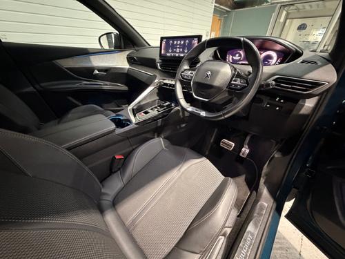 Peugeot 3008 Photo a809f329-122a-4bde-b86f-98ce4a3543ec.jpeg