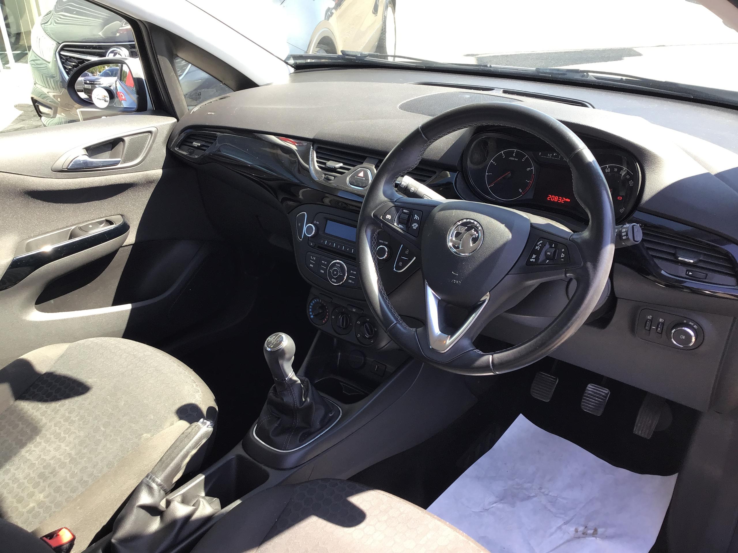 Vauxhall Corsa Photo 6
