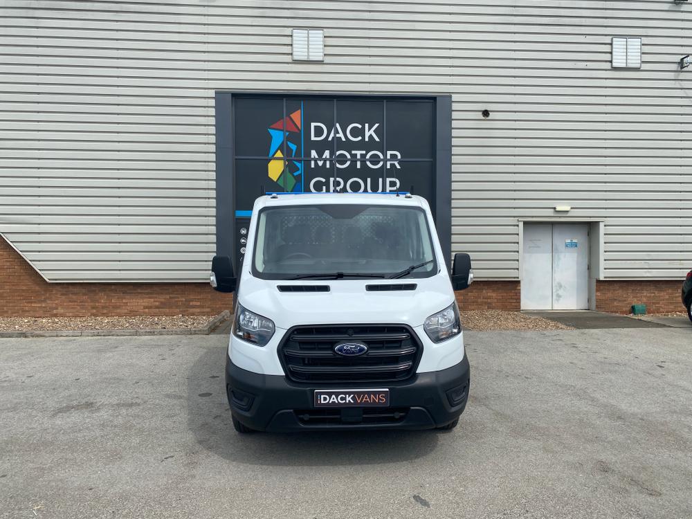 Ford Transit Photo a818b751-c4c4-4fa4-a40d-95b6ce3921cd.jpg