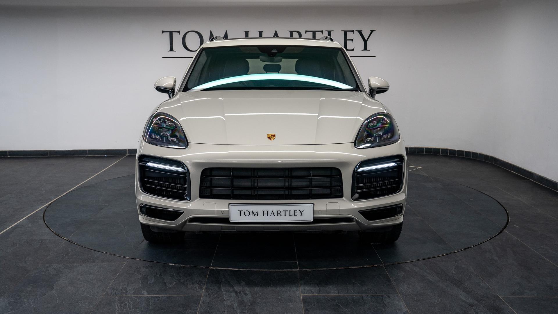Porsche Cayenne Photo a8414a0e-d299-4055-91ad-38add2eb7e05.jpg