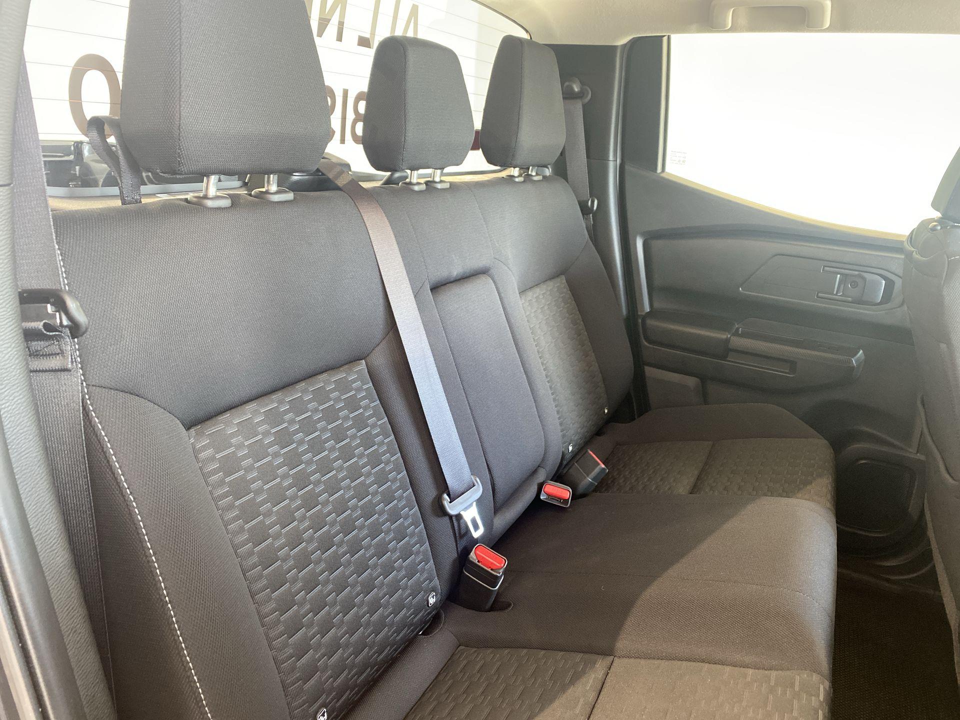 2026 Mitsubishi L200 2.4 Bi-Turbo D Titan Double Cab Pick Up 4WD Auto - vehicle photo 13 for sale on PureCar