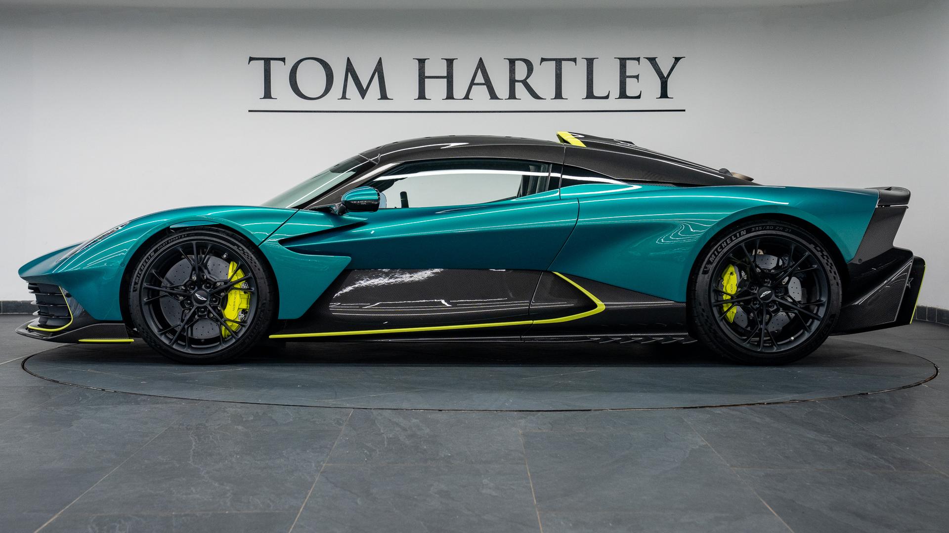 Aston Martin Valhalla Photo a851872a-8eca-4e4b-bd5c-861719fd00b8.jpg
