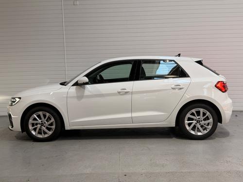 Audi A1 Photo a85b46ce-252f-47c2-8e3f-31a21a2b0c70.jpeg