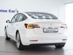 TESLA Model 3 Photo 6