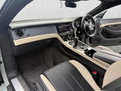 BENTLEY Continental Photo 2