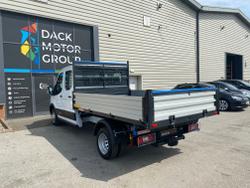 Ford Transit Photo 14