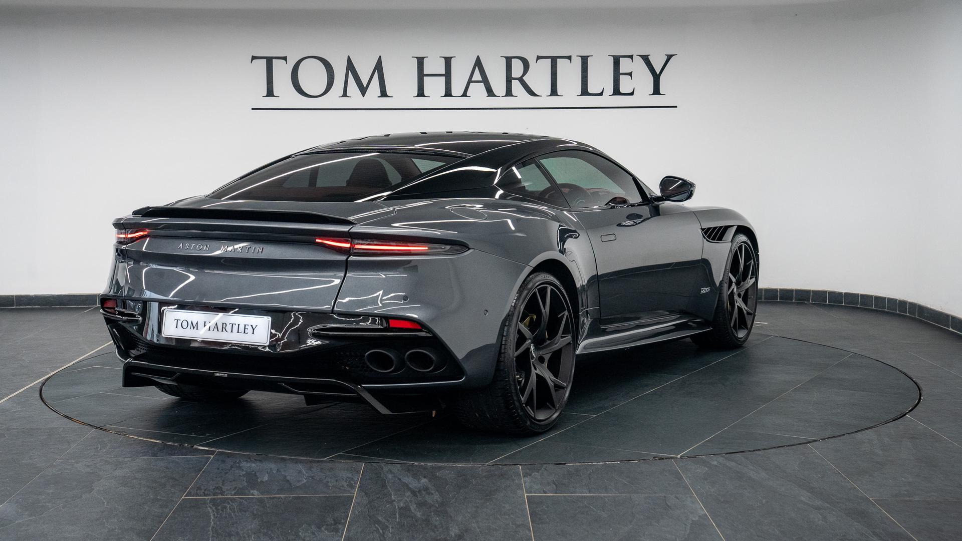 Aston Martin DBS Photo a87efc3d-1d24-4584-90a2-6852498e3d96.jpg