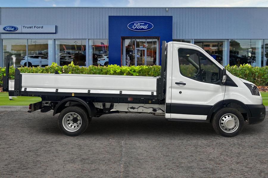Ford TRANSIT Photo a88446ba-aba2-435e-a1fe-e0e9c1361553.jpg