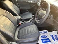 Ford Focus Photo 9