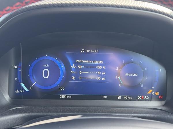 Ford FIESTA Photo 4