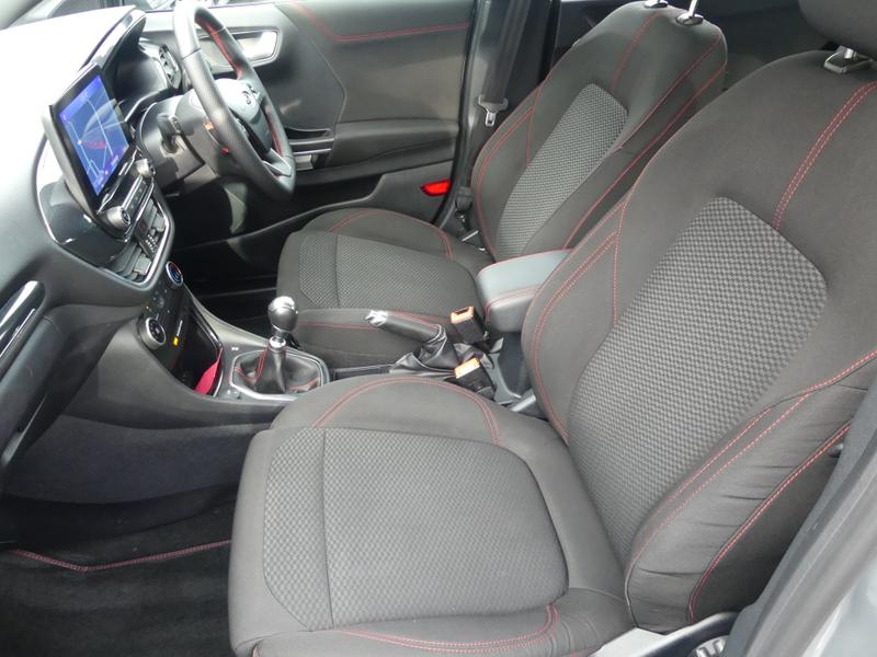 Ford Puma Photo a8a1f986-a07d-4a0d-af33-9267cc1aadde.jpg