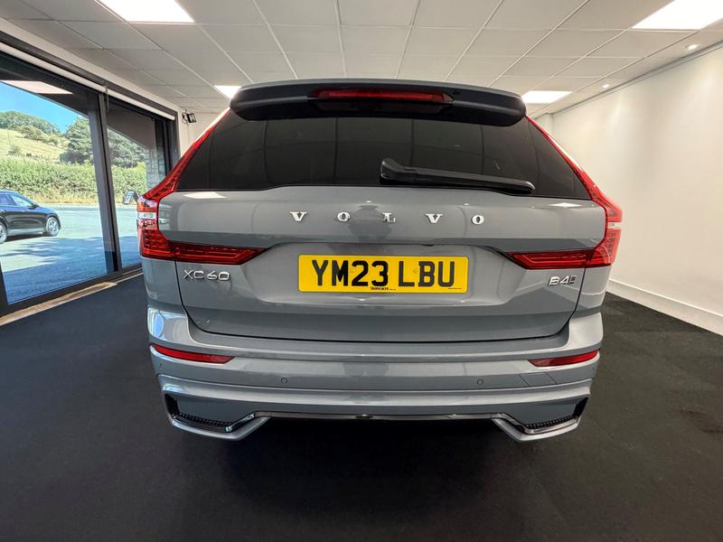 Volvo XC60 Photo a8bc8bae-4dc8-40b2-9ced-1363e6e9b82a.jpg