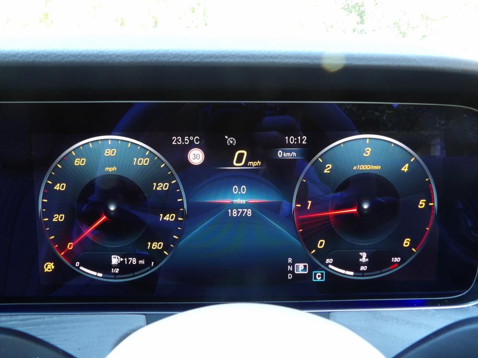 Used Mercedes-Benz E Class YA21ECP 30