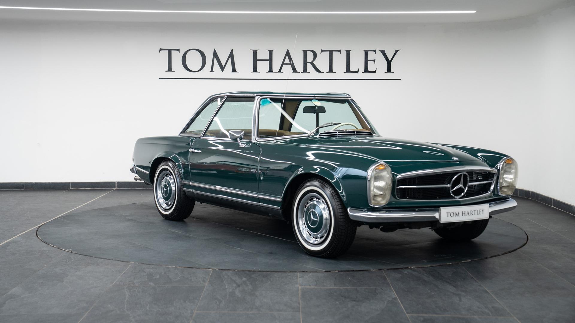 Mercedes-Benz 280 SL Photo a8cc830d-2514-4a1b-a8f6-5166e08a561a.jpg