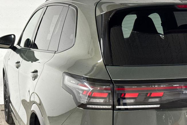 VOLKSWAGEN Tiguan Photo 26