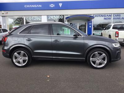 Audi Q3 Photo 1