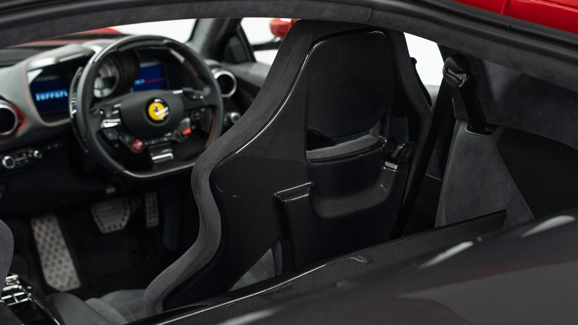 Ferrari 812 Photo a8fa3185-f5d3-42df-9735-cb41398389c0.jpg