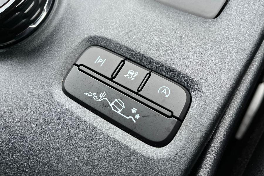 Ford RANGER Photo a8ff8013-f8f2-451f-b806-7a193006248d.jpg