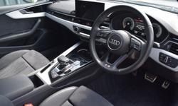 Audi A5 Photo 2